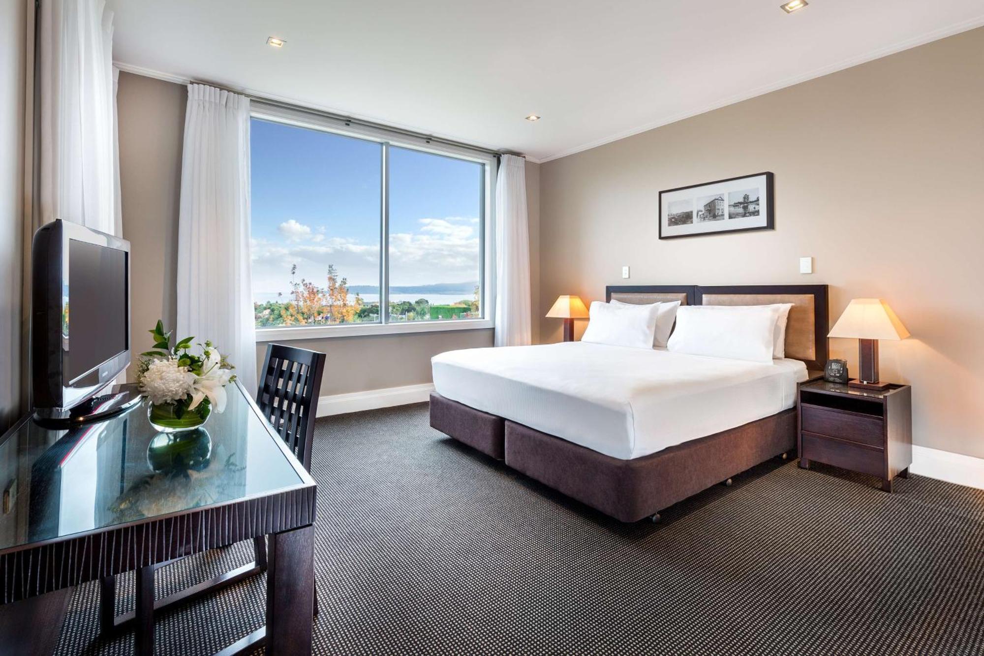 Hilton Lake Lago Taupo Esterno foto