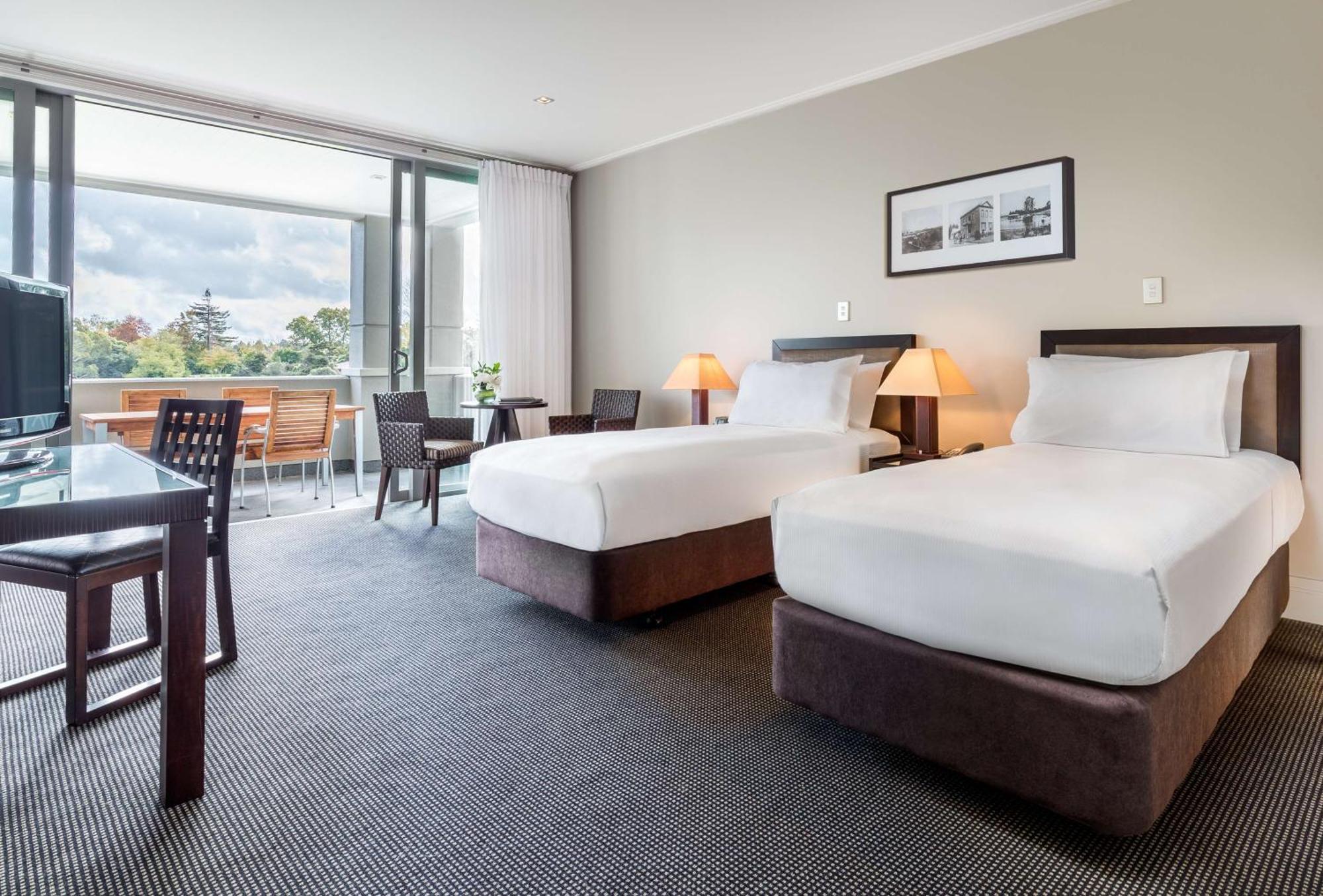 Hilton Lake Lago Taupo Esterno foto