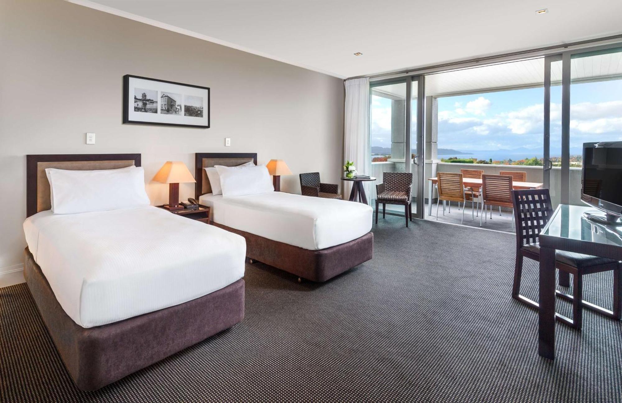 Hilton Lake Lago Taupo Esterno foto