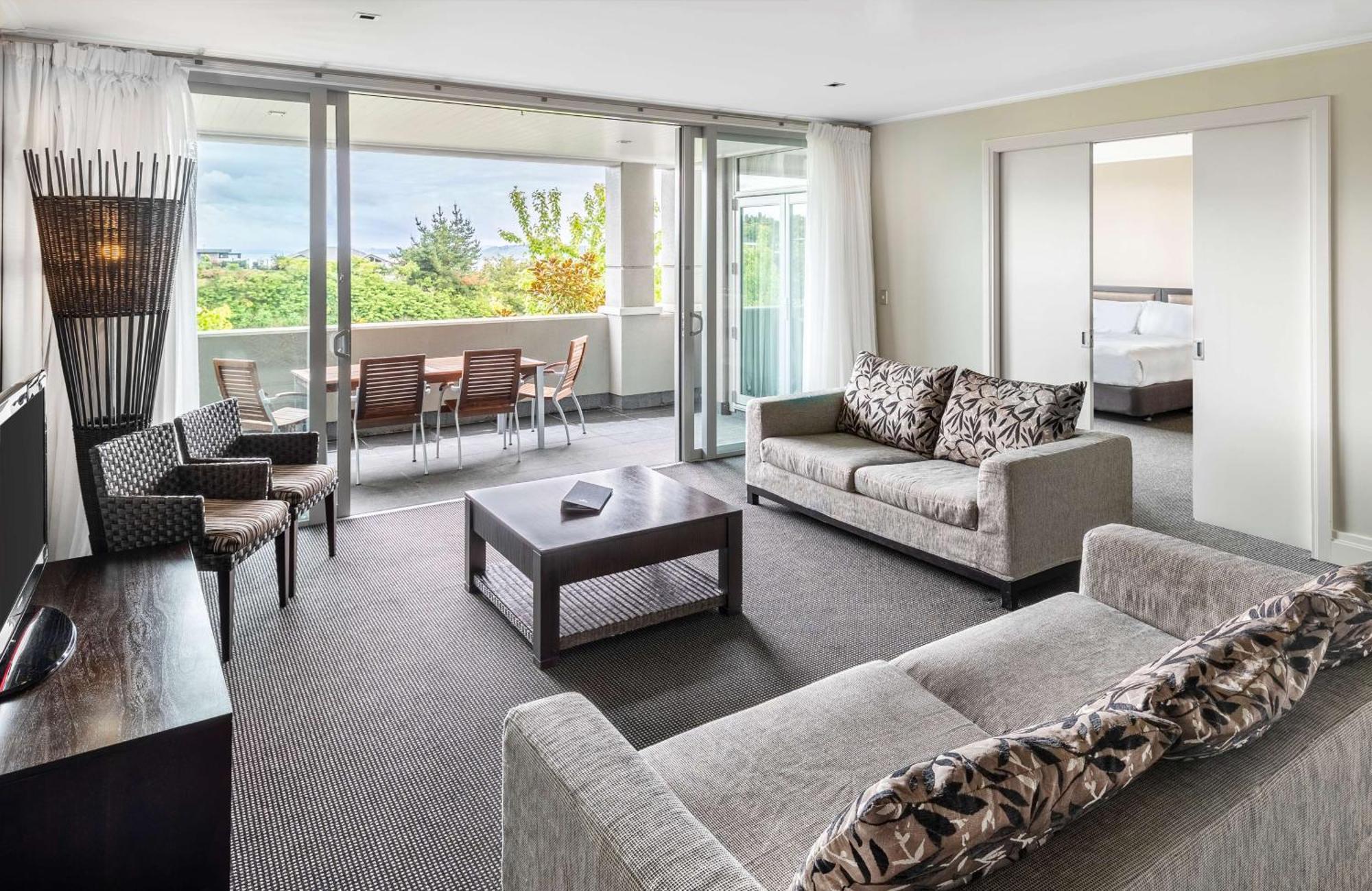 Hilton Lake Lago Taupo Esterno foto